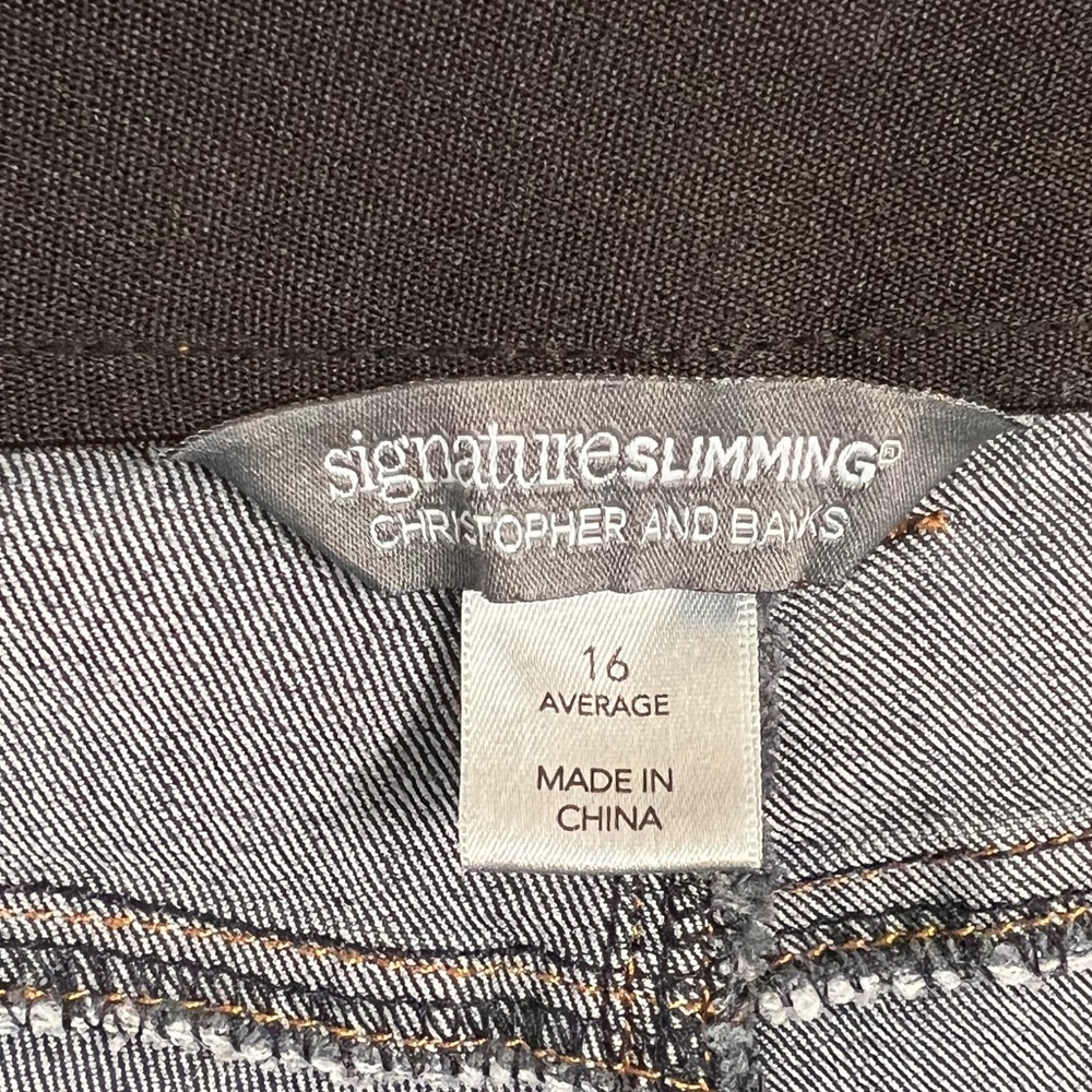 Christopher & Banks Signature Slimming Dark Wash Straight Leg Jeans size 16 - Picture 3 of 7